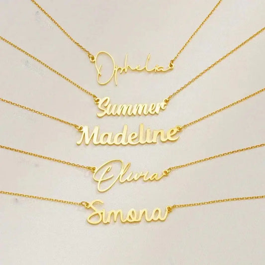The “Say My Name” Necklace